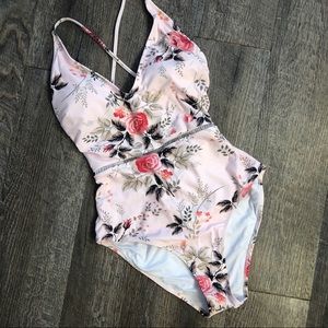 NWT Cupshe Pink Shallow Waters One piece Swim - M